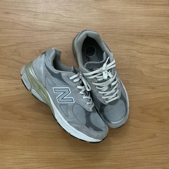 💨 New Balance 990v3 Kith Grey (Sz 9) - Picture 2 of 8